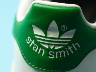 Lamoda, Adidas и Британка создали эко-проект с кроссовками Stan Smith