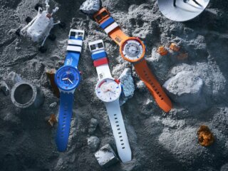 Swatch и NASA представили «космические» часы